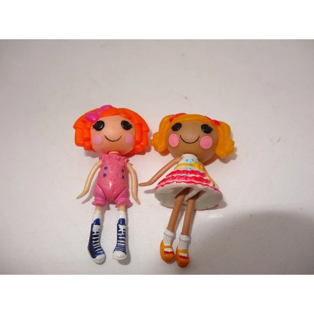 Lalaloopsy Carry Along Case & Doll House  2 Mini Dolls included Sunny‎ and Spot